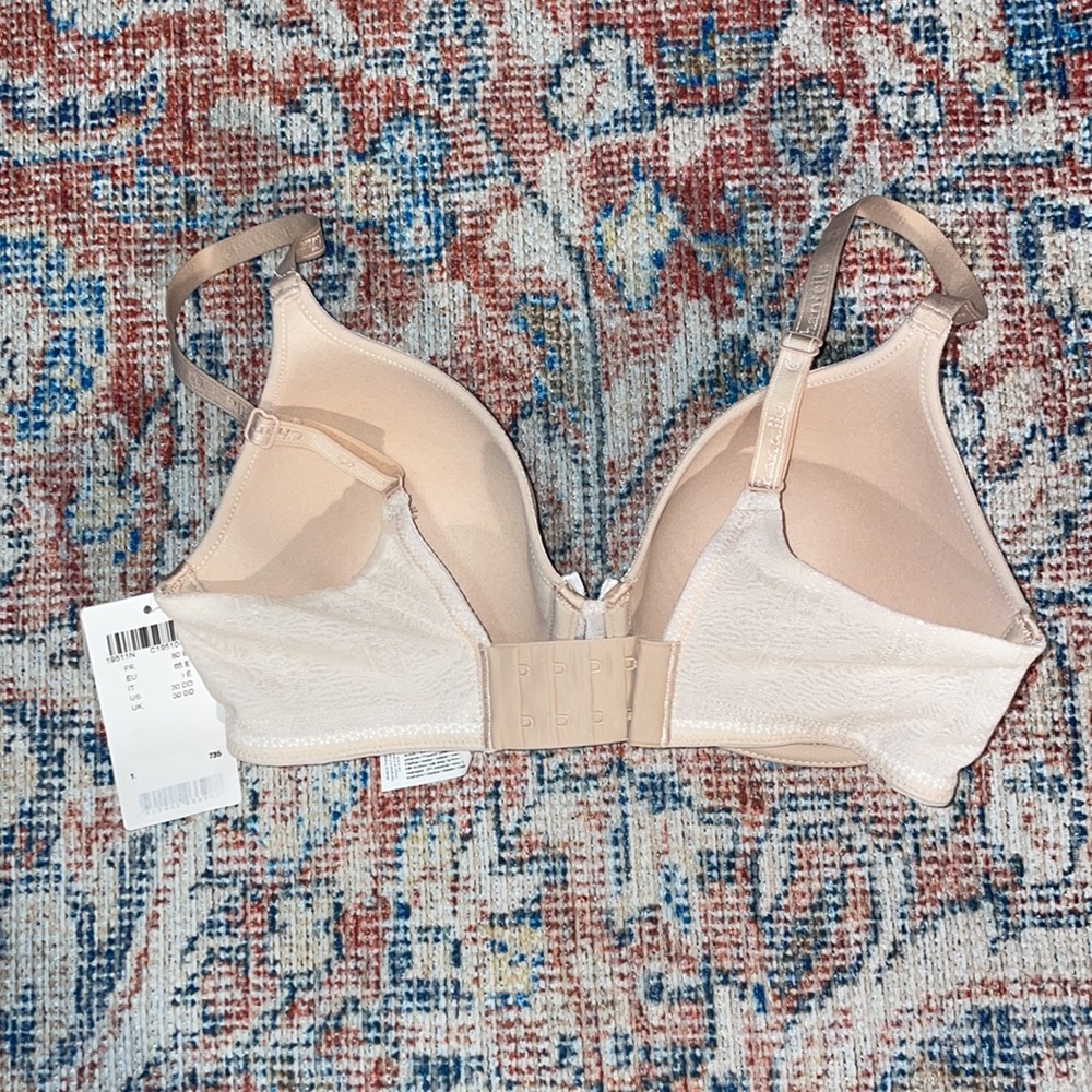Chantelle C Ideal Back Smoothing Bra in Nude Blush SZ 30DD NWT - Picture 5 of 6